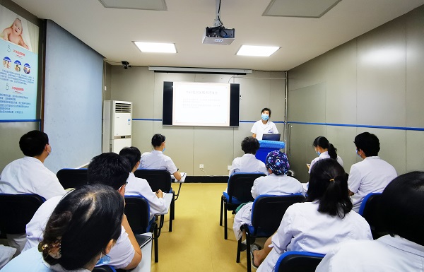 狠抓医疗质量 我院开展抗菌药物临床应用管理培训