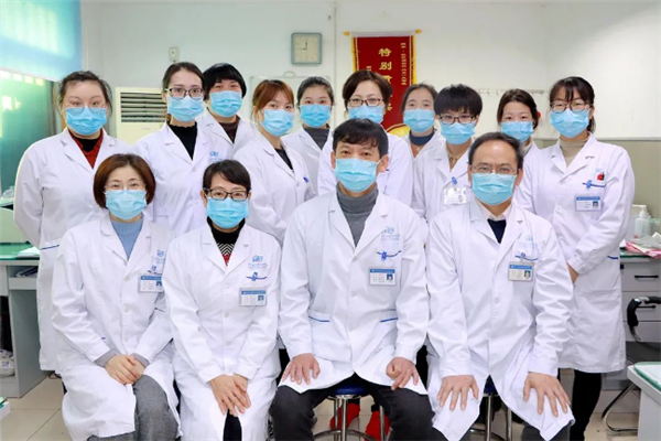 环球ug手机版官方网站医生